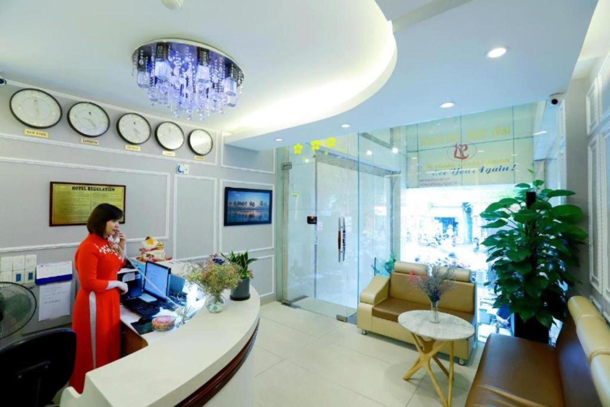Lucky Star Hotel - Bui Vien Walking Street Хошимин Экстерьер фото